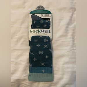 Sockwell women’s compression socks, size M/L